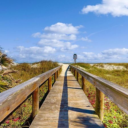 Jax Beach Oceanfront Getaway Jacksonville Beach Rum bild