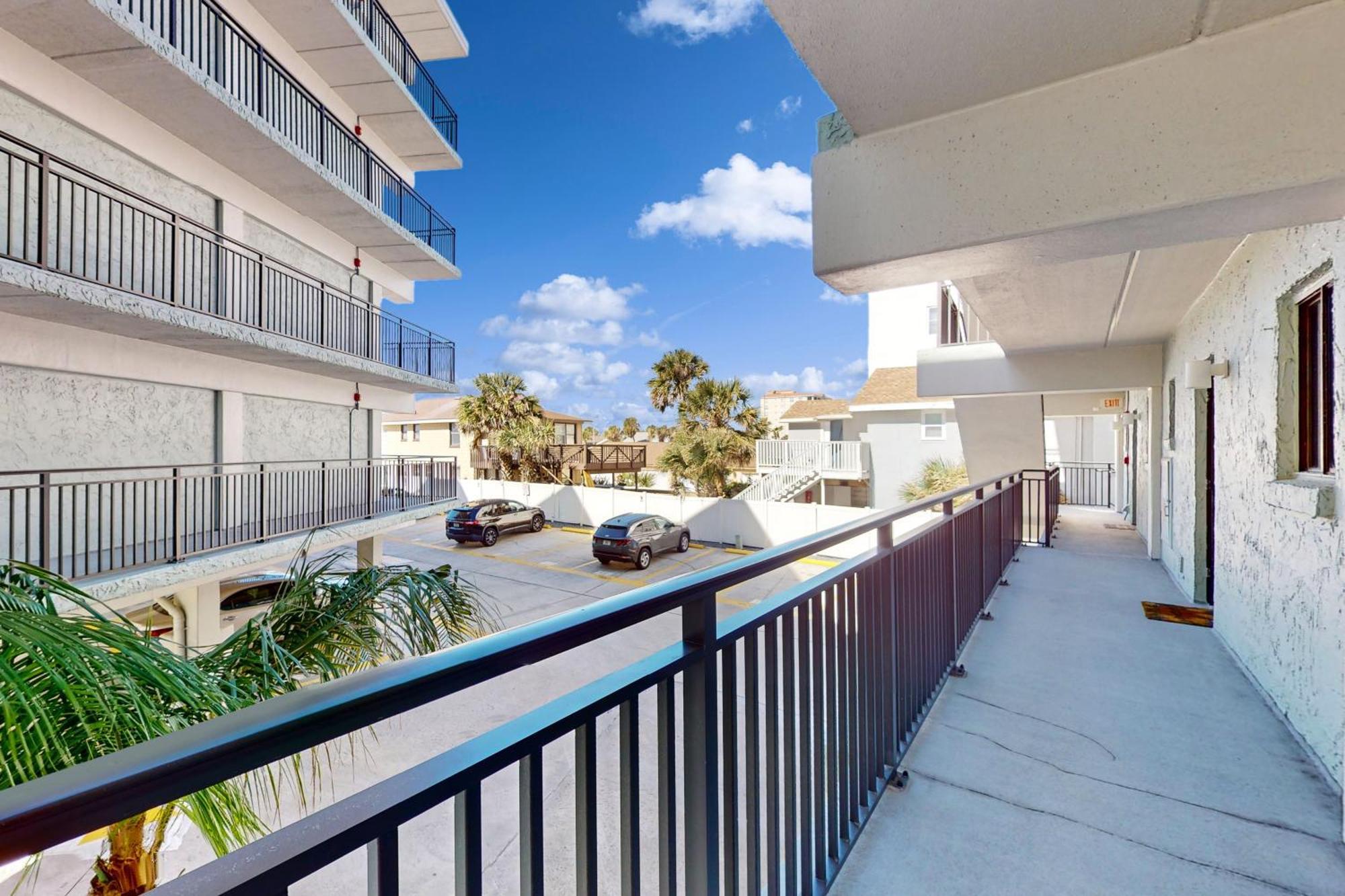 Jax Beach Oceanfront Getaway Jacksonville Beach Rum bild