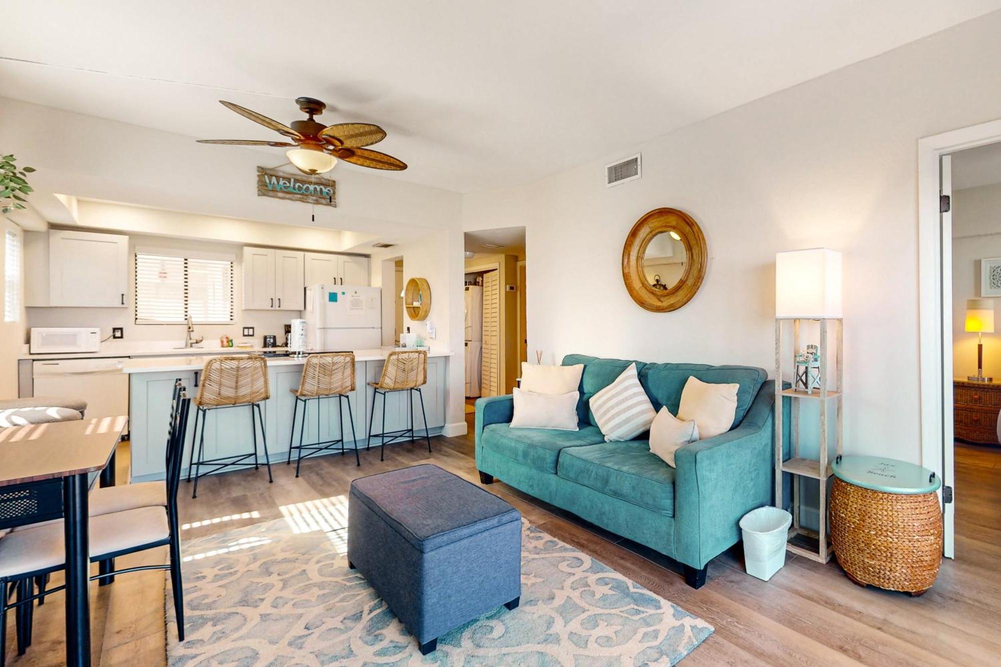 Jax Beach Oceanfront Getaway Jacksonville Beach Rum bild